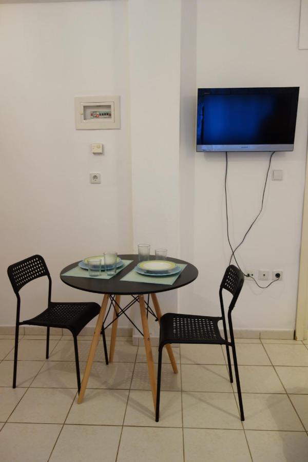 Kiki'S Cosy Apartments Nea Chili Экстерьер фото
